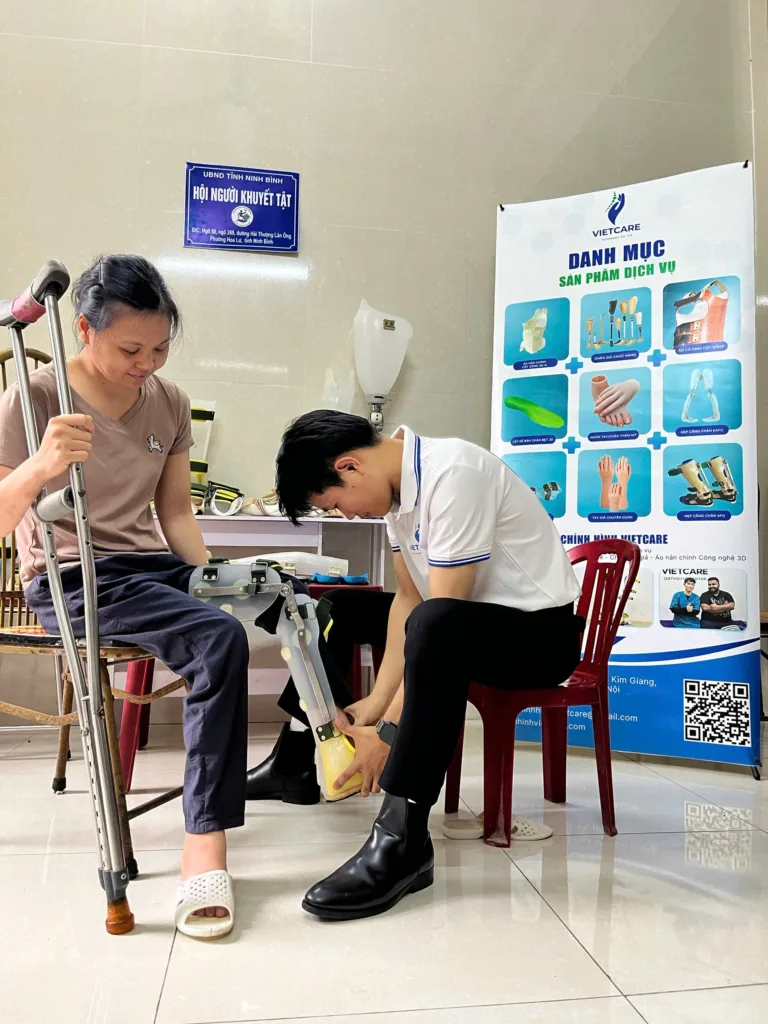 THIẾT BỊ HỖ TRỢ VẬN ĐỘNG HIỆN ĐẠI GIÚP NGƯỜI BỆNH THAY ĐỔI CUỘC SỐNG RA SAO?